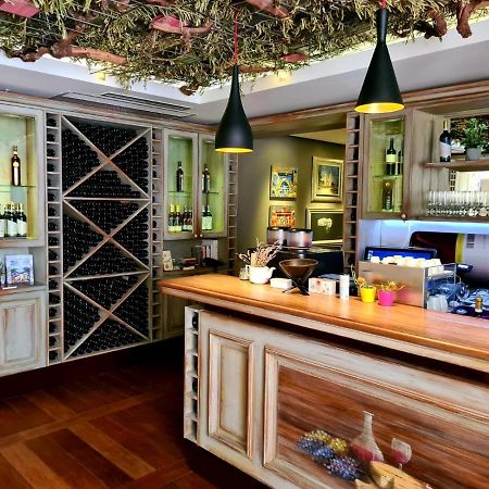 Wine Hotel Cesarica Međugorje エクステリア 写真