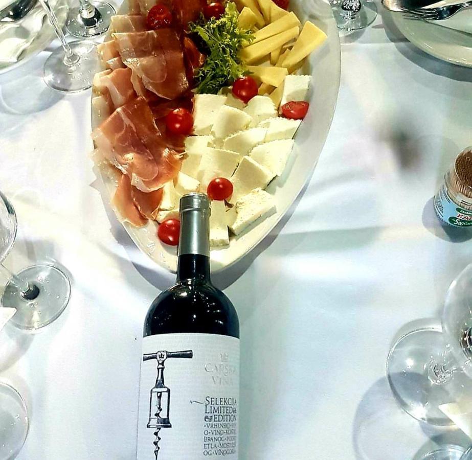 Wine Hotel Cesarica Međugorje エクステリア 写真